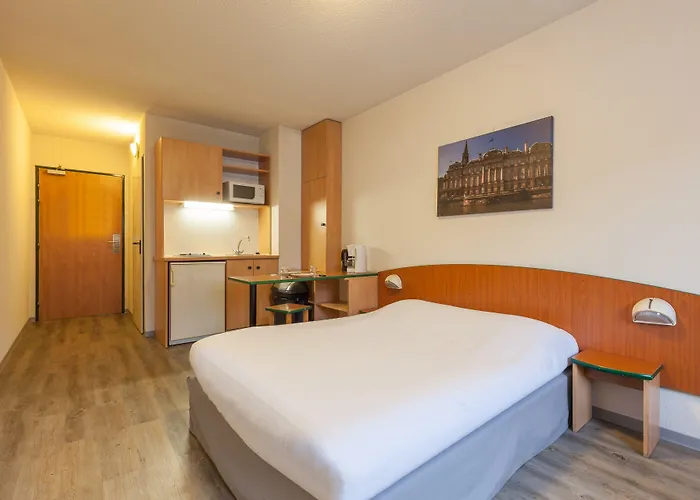 Access 2* Strasbourg