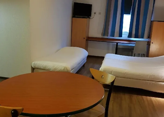 Apartmanhotel Access 2*