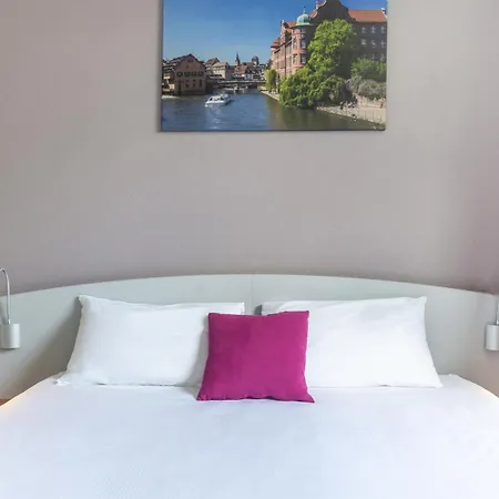 Access 2* Strasburgo