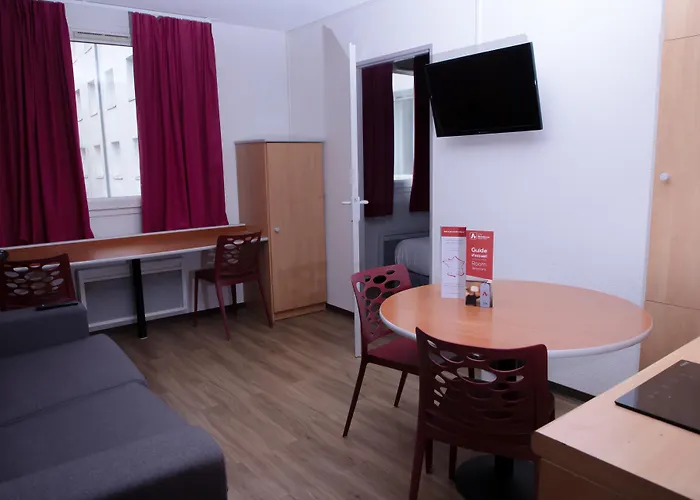 Access Aparthotel 2*